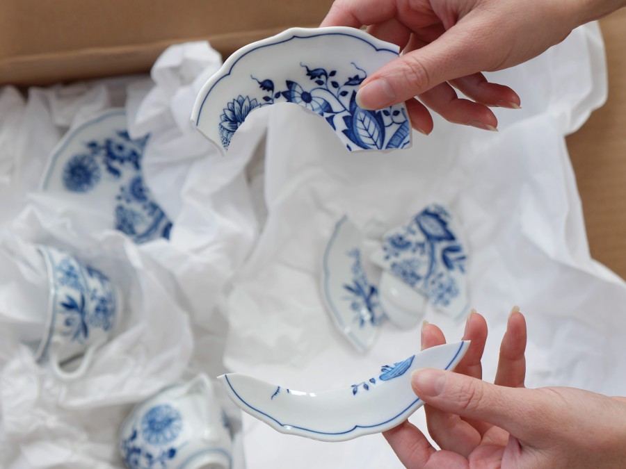 Zersprungener Teller